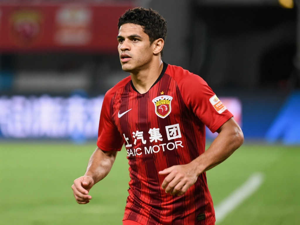 具争议又备 具争议又备